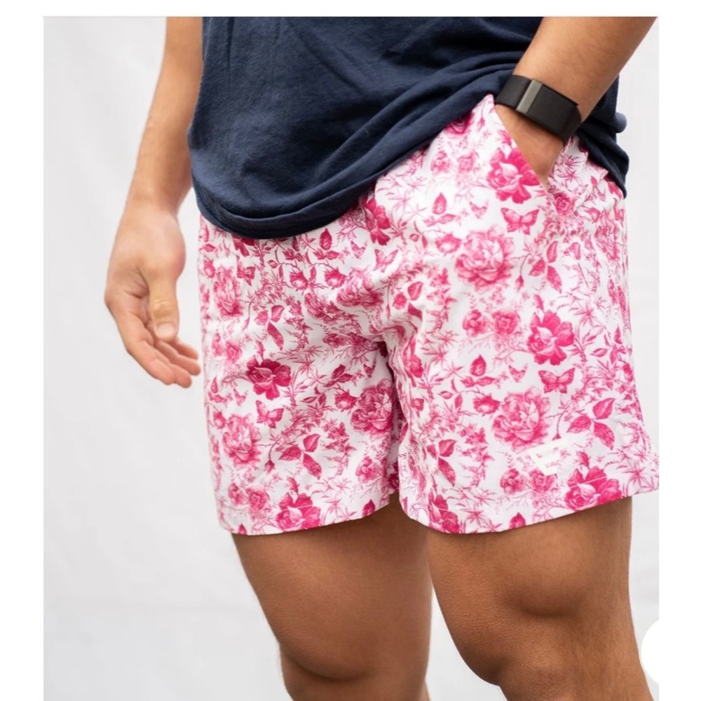 Exousia Fitness Floral Shorts Size Small‎